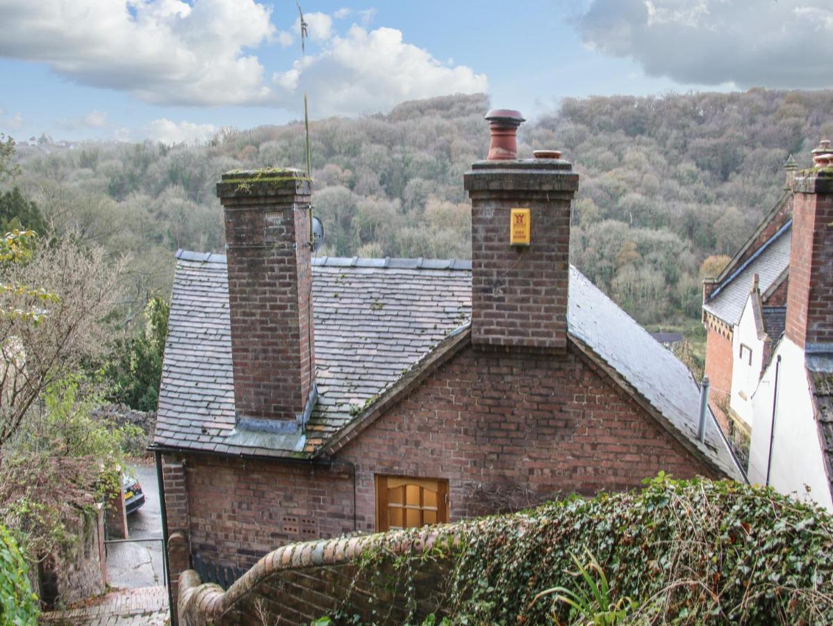 32 Church Hill Telford Kültér fotó
